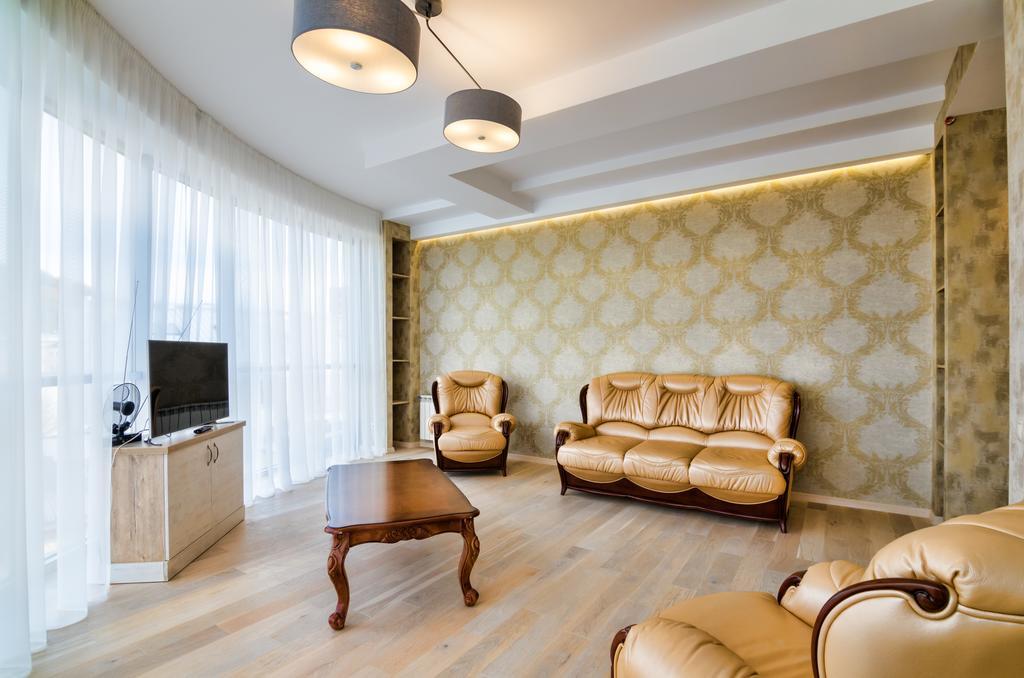 Leogrand Apartments Z Panoramoyu Lvova מראה חיצוני תמונה
